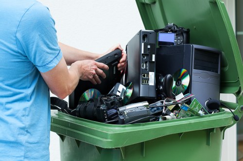 Efficient waste clearance process on site